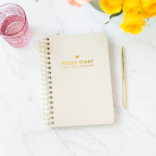 Fresh Start Daily Goal Planner® | Undated (Natural Linen Spiral)