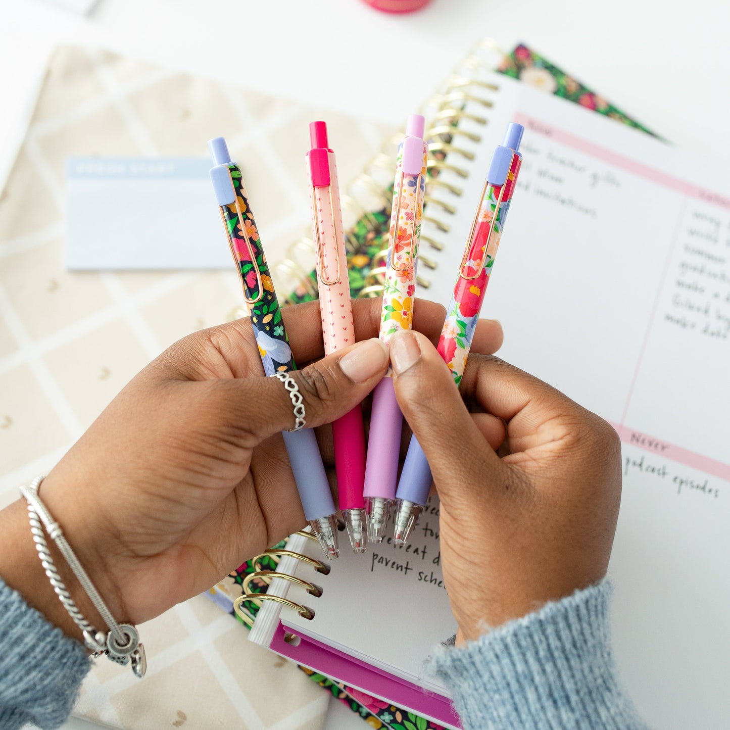 Floral Pen Set